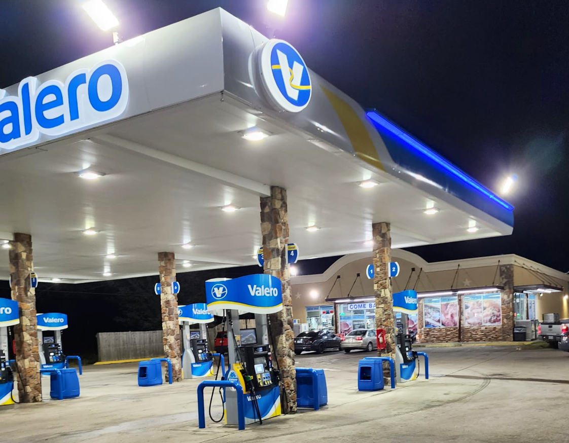 Simon's Burger Grill & More-1